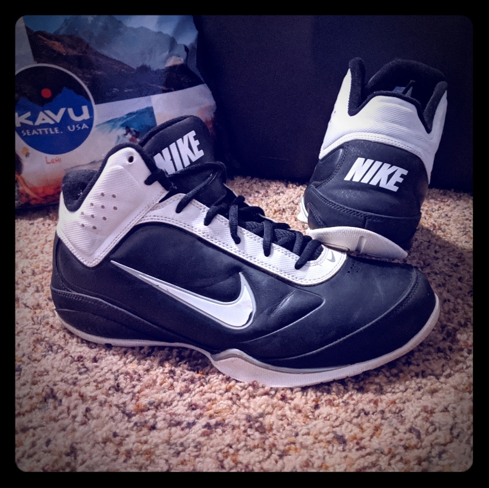 Nike mens 9.5sz